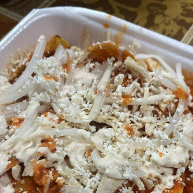 Chilaquiles Rojos
