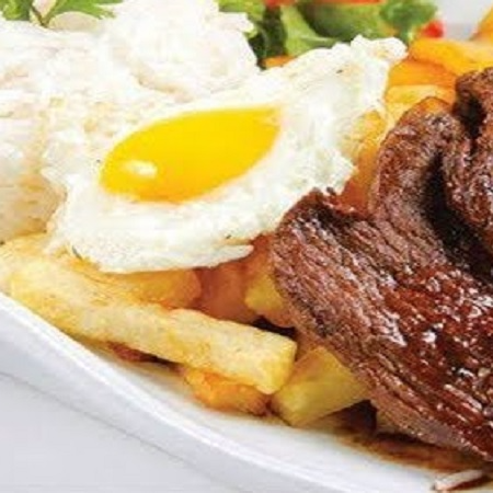 bistek a lo Pobre+huevo y platano frito