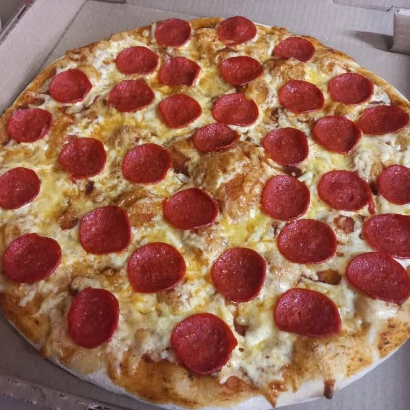 Pizza Peperoni