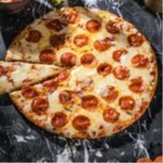 Pizza Peperoni