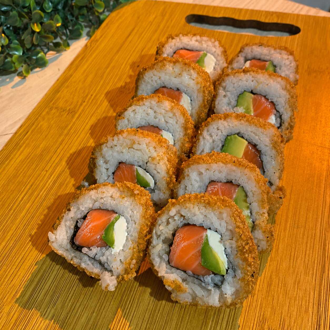 Salmon Roll!