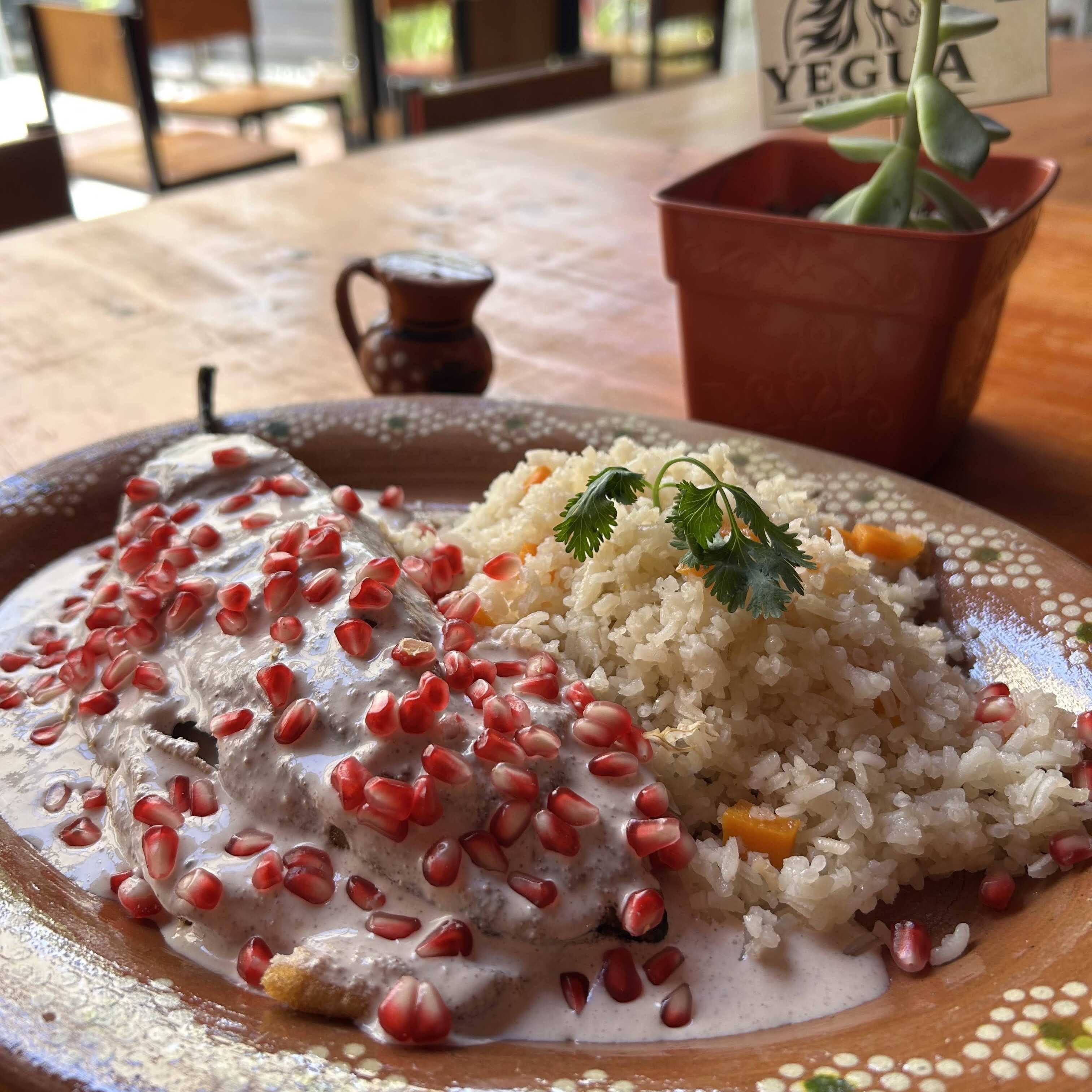 Chiles en Nogada
