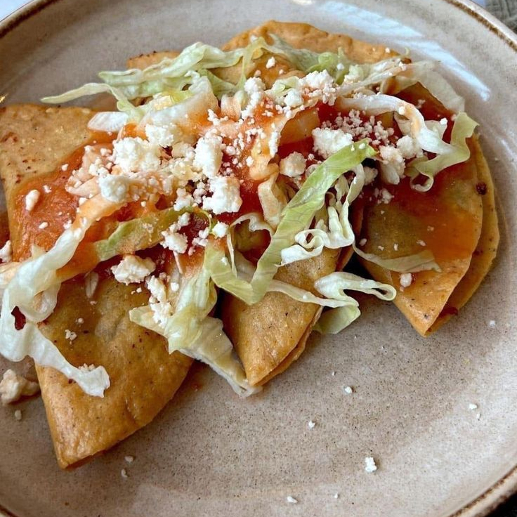 3 Taquitos Dorados de pierna