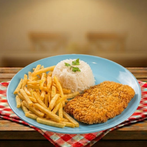 Uma deliciosa fusão de suculenta frango empanada em panko ... Servido com arroz e fritas , formando assim nosso prato a Milanesa de Filé de Frango.