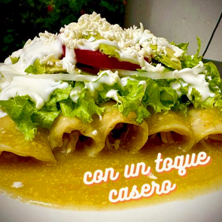 Enchiladas verdes guerrerenses