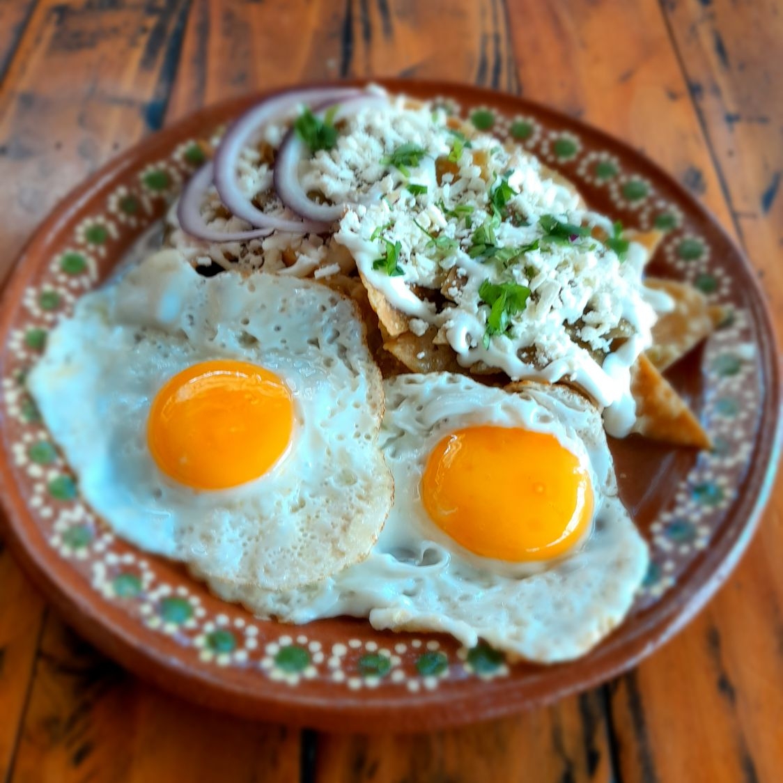 Chilaquiles con Huevo