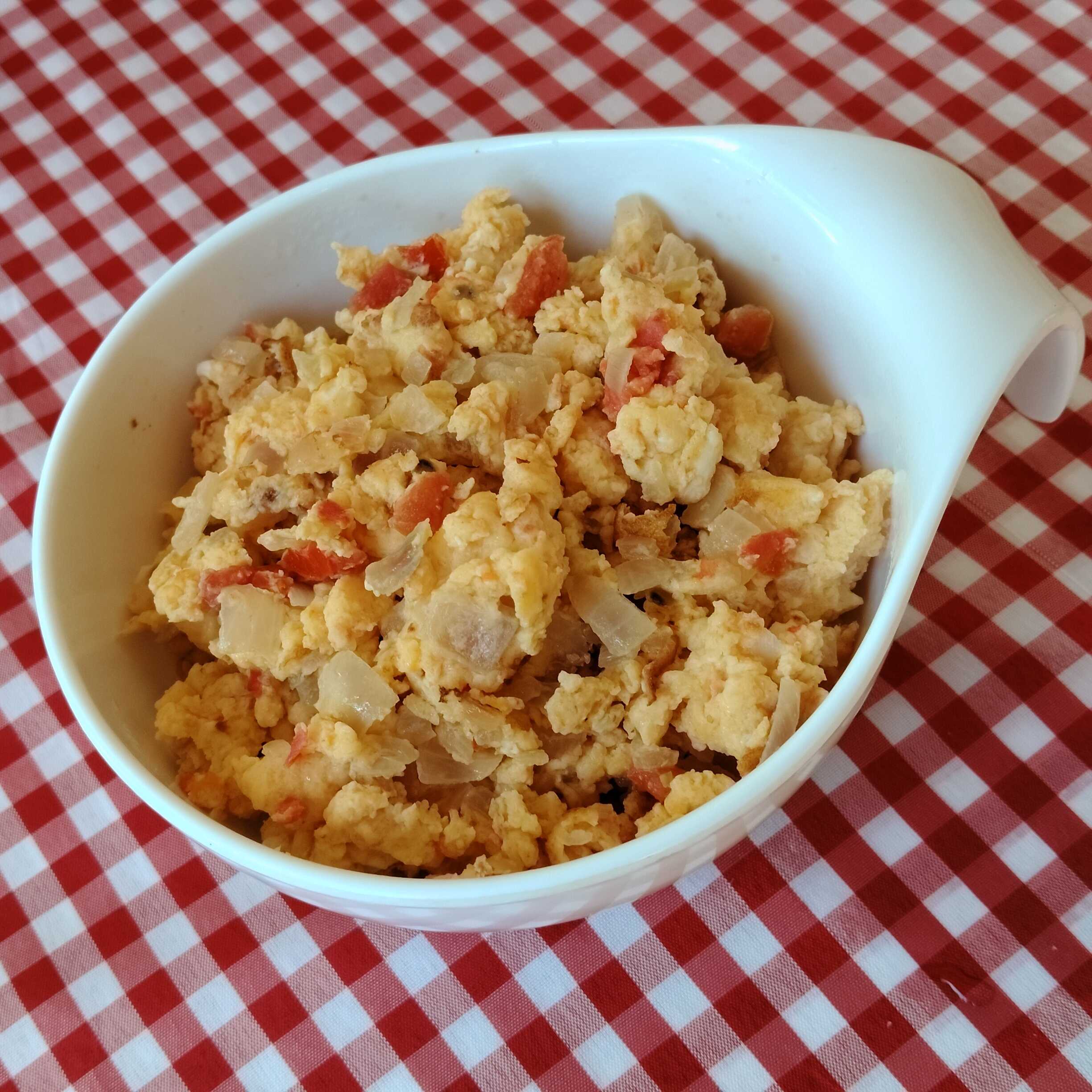 Huevos perico con Yuca cocida