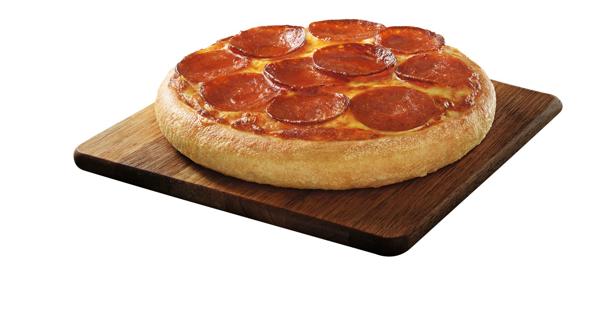 Pizza individual na massa PAN com fatias de pepperoni servidas sobre camada do nosso exclusivo queijo Hut e molho de tomate especial Pizza Hut