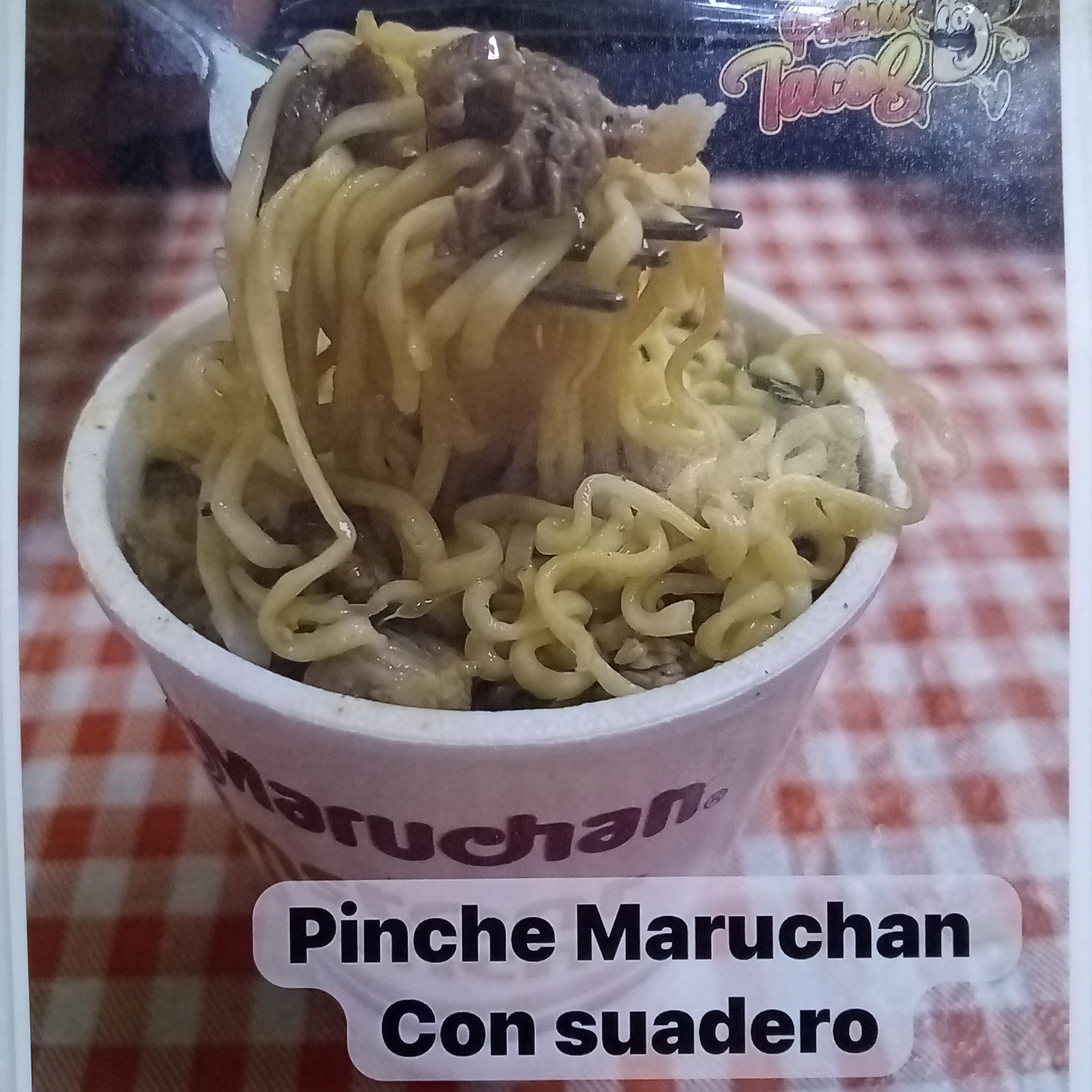 Maruchan con suadero