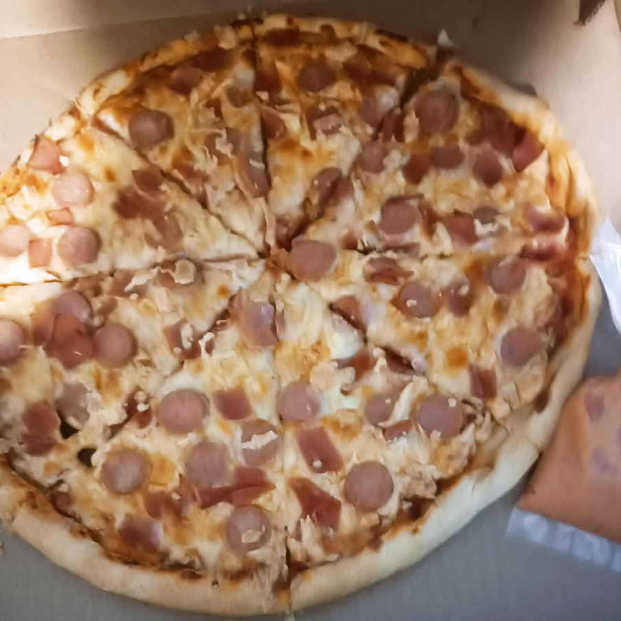 Pizza Mixta Salchicha Jamón Grande