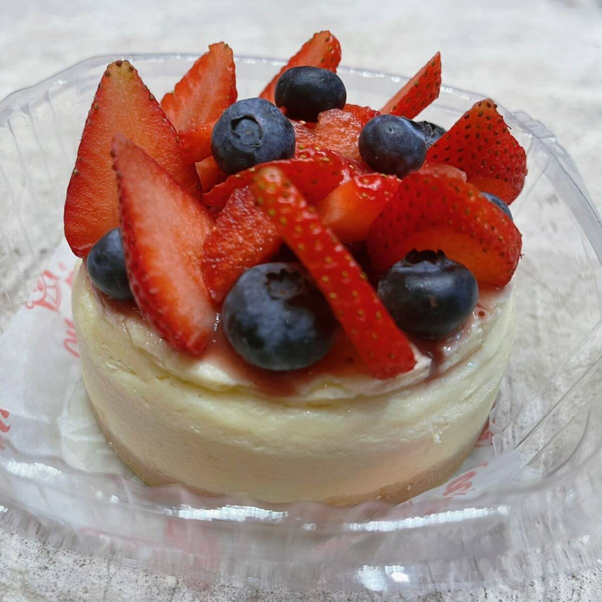 CHEESECAKE DE FRUTOS ROJOS
