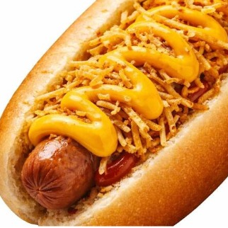 2 Salsichas, molho de tomate, mostarda, maionese caseira, batata palha, purê de batata, muçarela, bacon e cheddar.