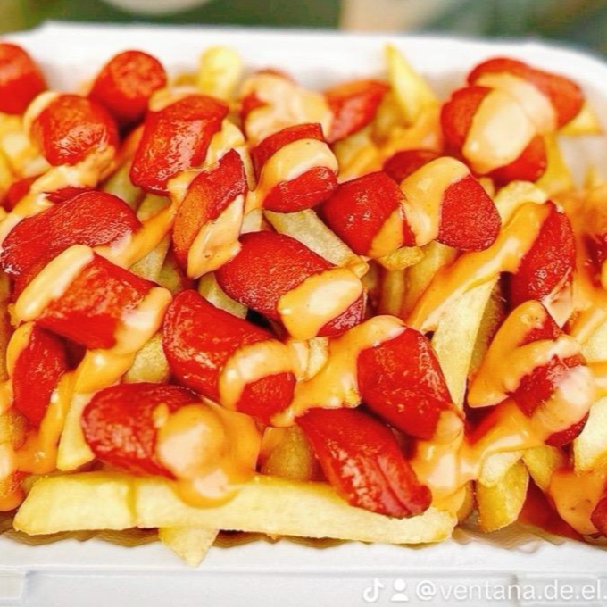 Salchipapa Pequeña