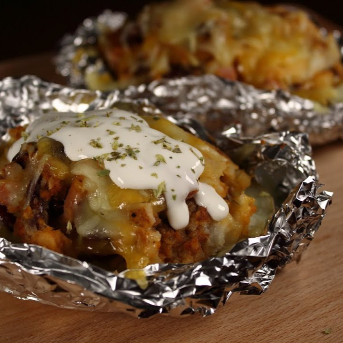 Papa Bistec y Tocino