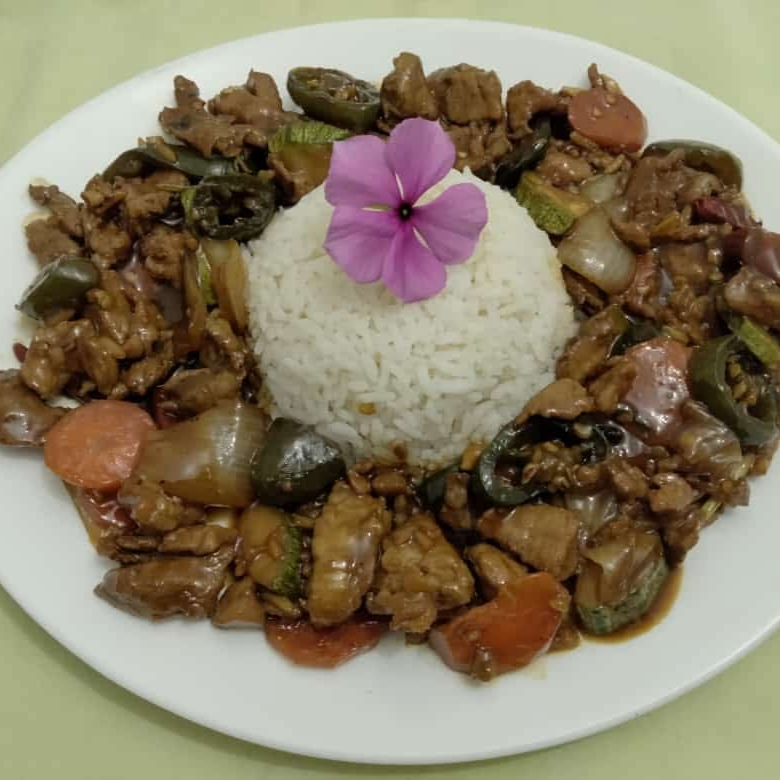 CERDO PICANTE