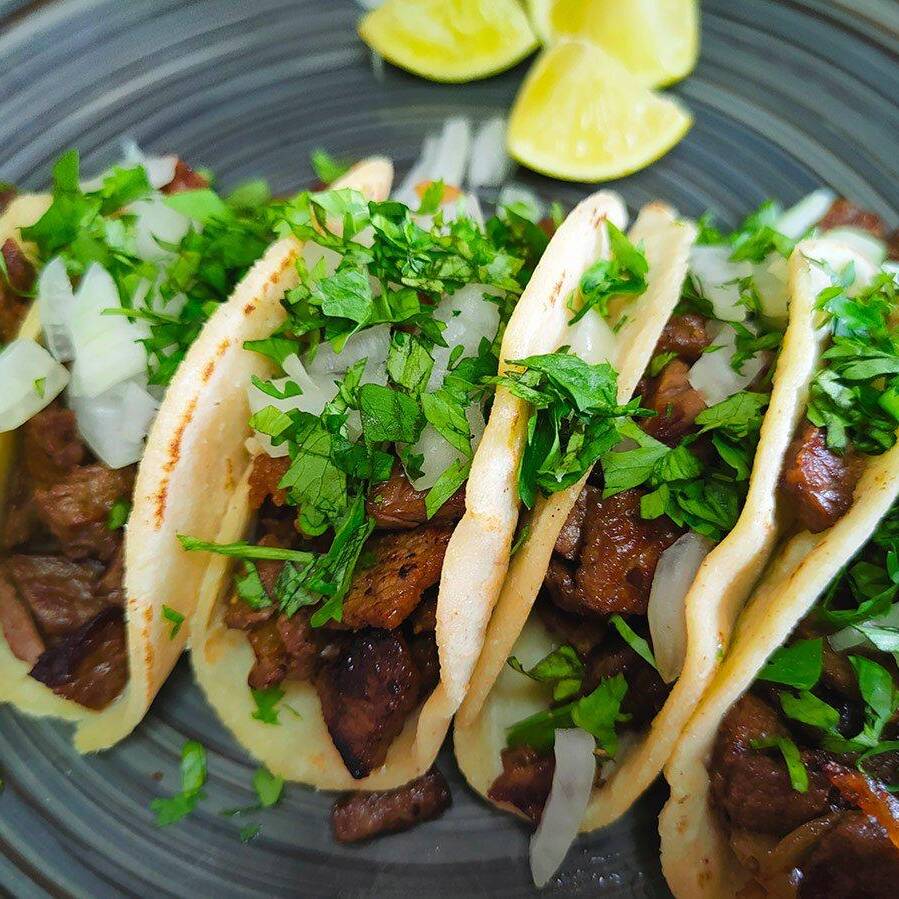 Tacos de Bisteck
