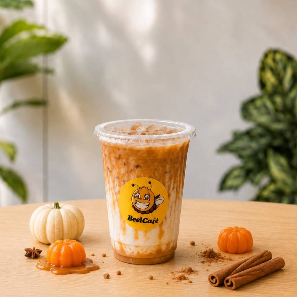 ⭐Pumpkin Spice Iced Latte