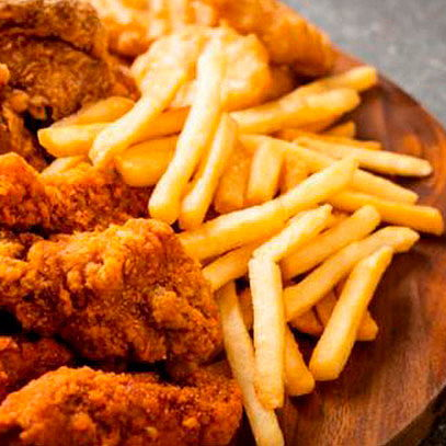 1 Pollo Broaster mas Tres Acompañantes