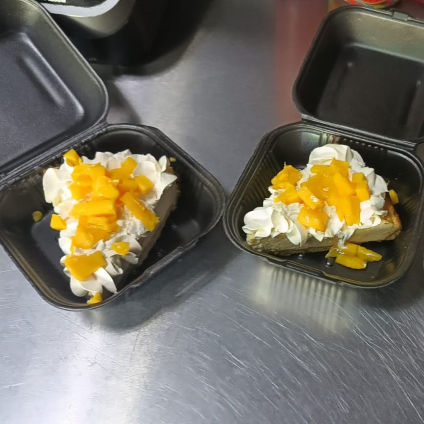 Cheesecake Mango Con Crema