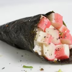 Temaki kani com cream cheese