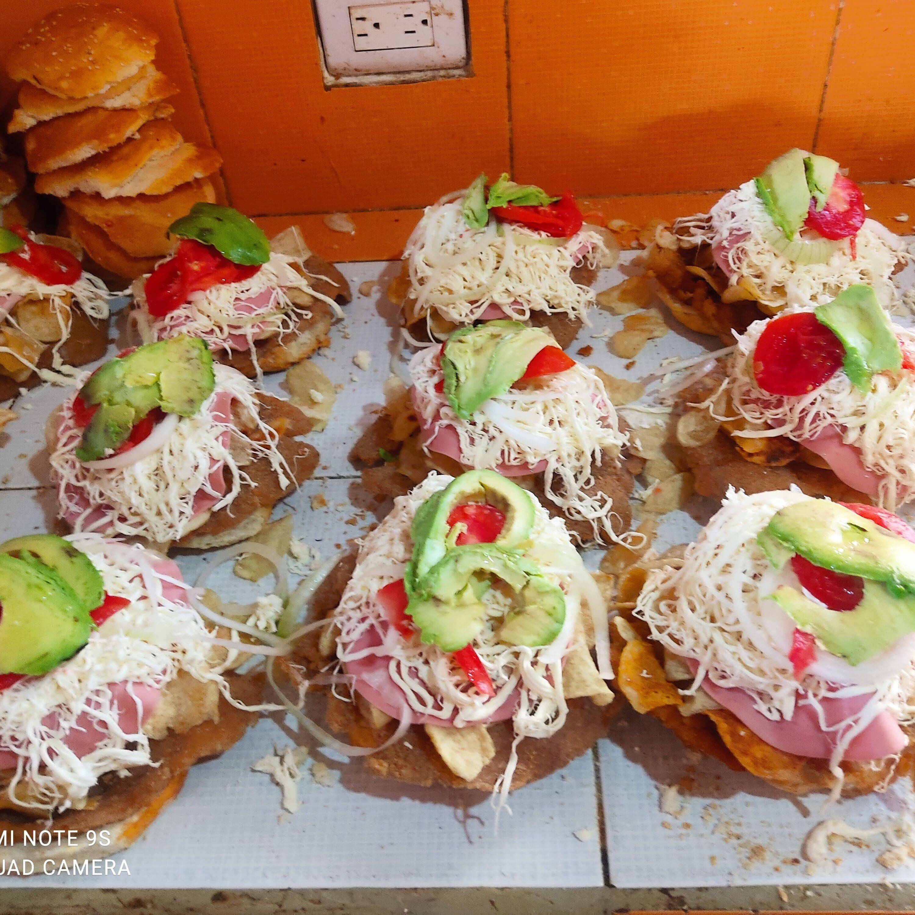 Cemita beisbolera de milanesa de puerco