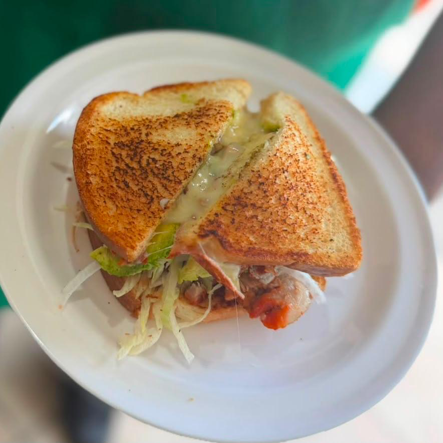Sandwich de Lomo
