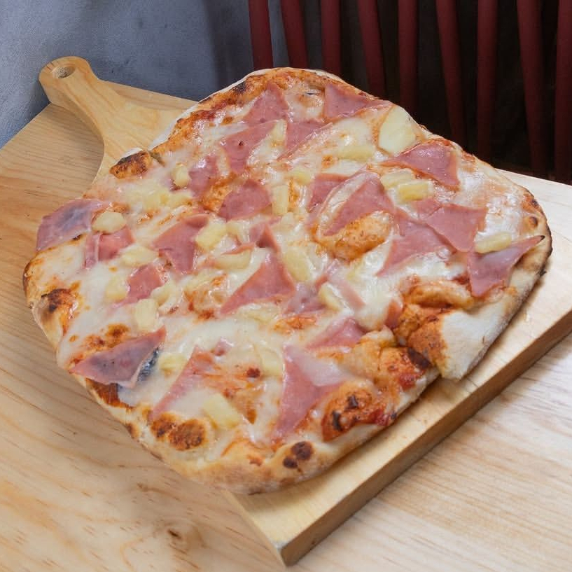 Pizza Hawaiana