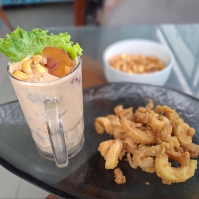 Leche de Tigre más Chicharrón de Pota