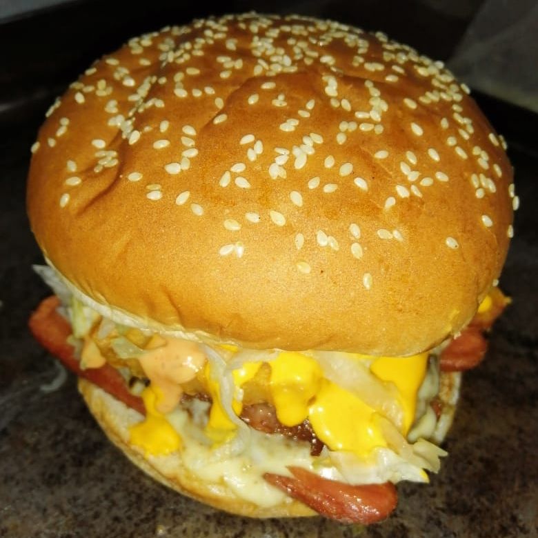 Hamburguesa Triple Queso