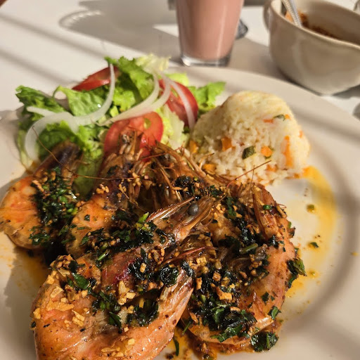 Camarones al Mojo