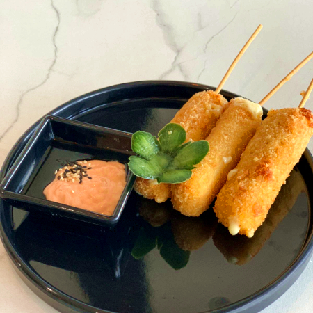 Kushiage Queso