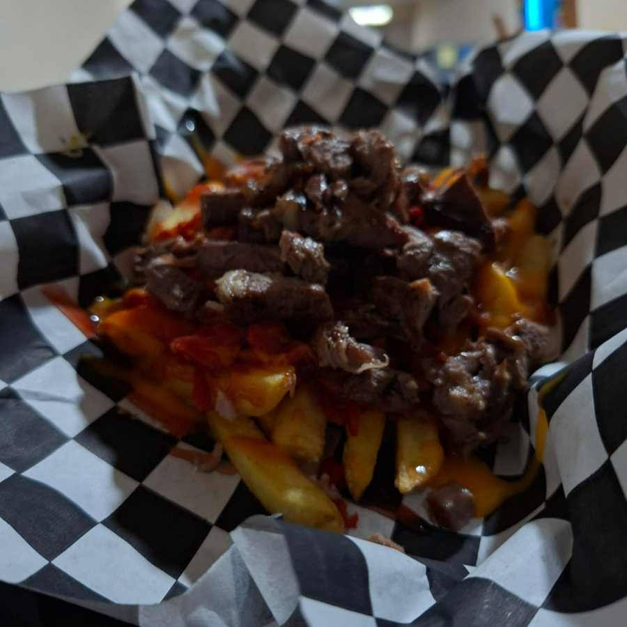 Orden de Salchipapas con Carne