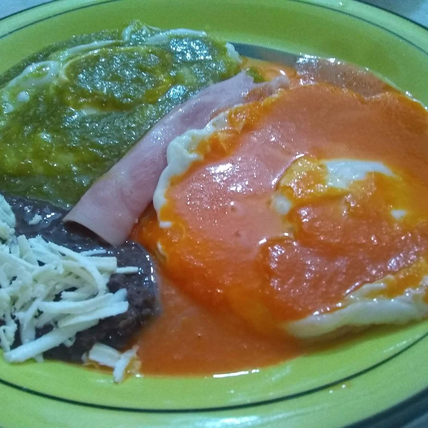 Huevos divorciados