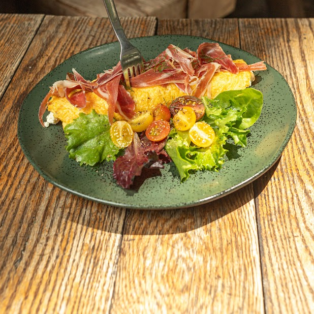 Omelette de Jamón Serrano