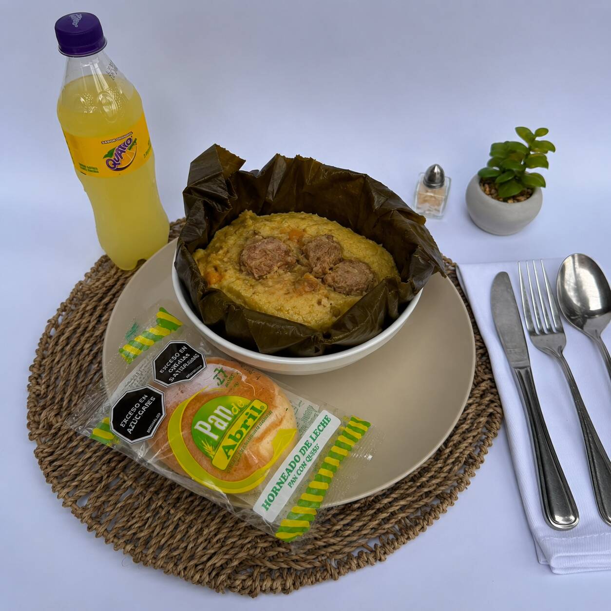 Tamal, Pan más Bebida