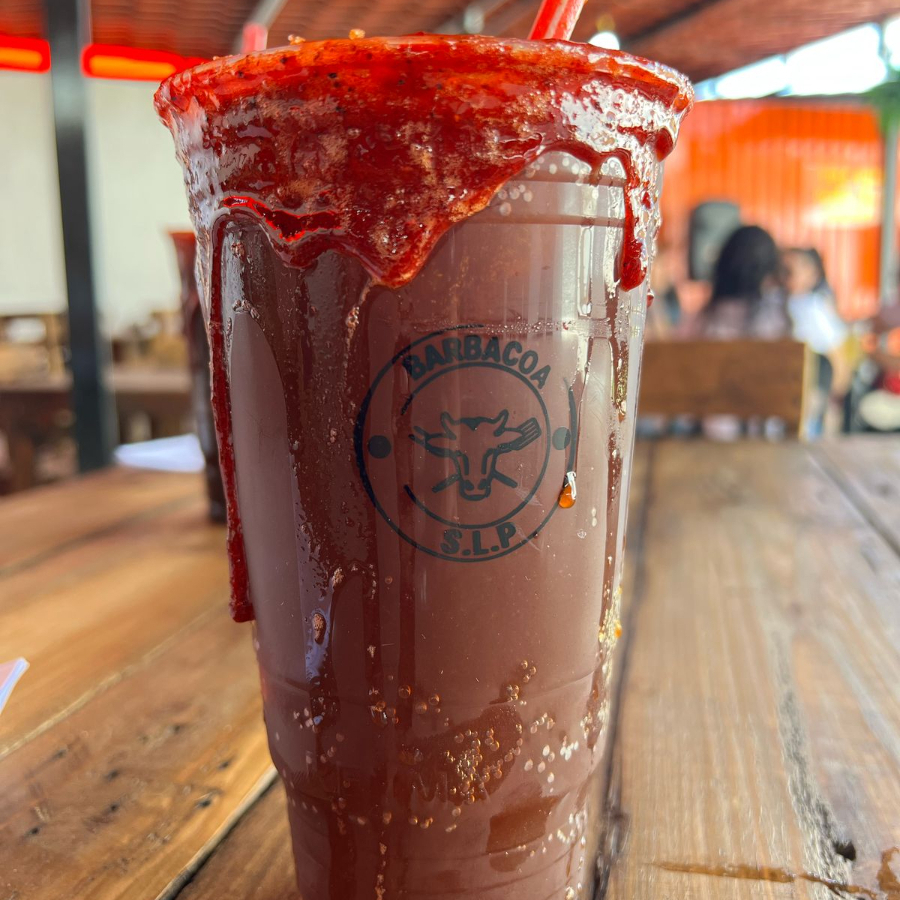 Michelada con Clamato 1 Lt