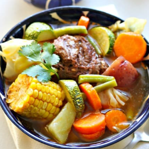 Caldo de Res o Pollo 32 Oz