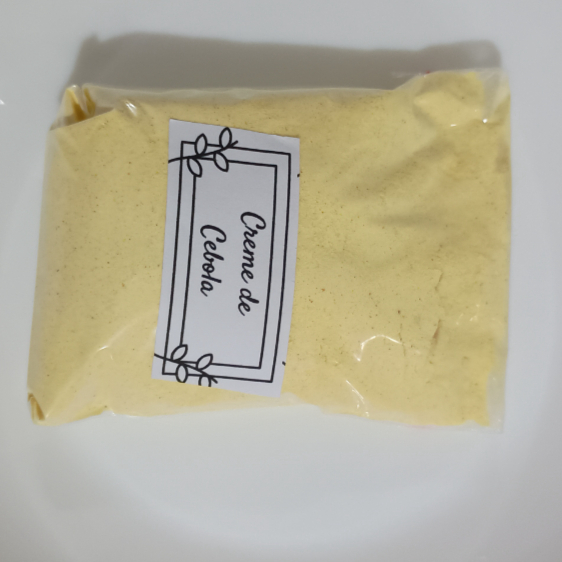 50 gr de tempero creme de cebola. INDICAÇÕES:Use para realçar o sabor do seu hambúrguer caseiro misturando-o na carne. Use na pasta do pão de alho para ficar um toque de chef!