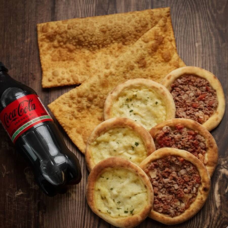 3 esfihas de carne + 3 esfihas de queijo + 1 pastel de carne + 1 pastel de queijo + 1 refrigerante 600ml