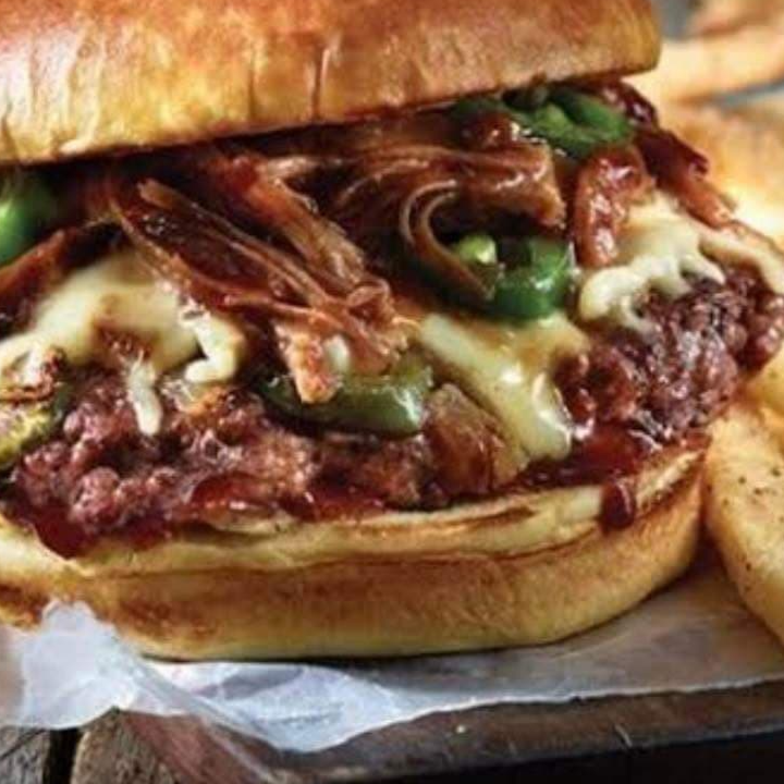 HAMBURGUESA ARENITA"PAPAS FRITAS