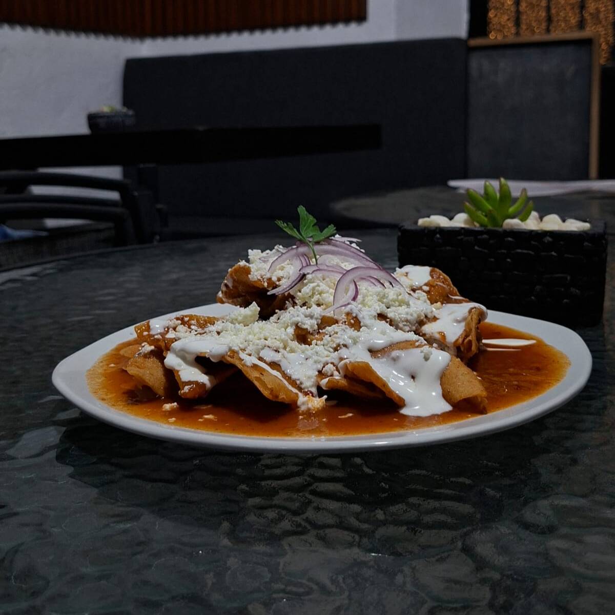 Chilaquiles Rojos