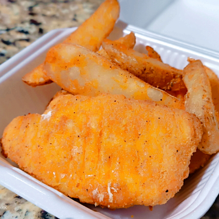 COMBO: Pechuga Cordon Blue & Papas En Gajo