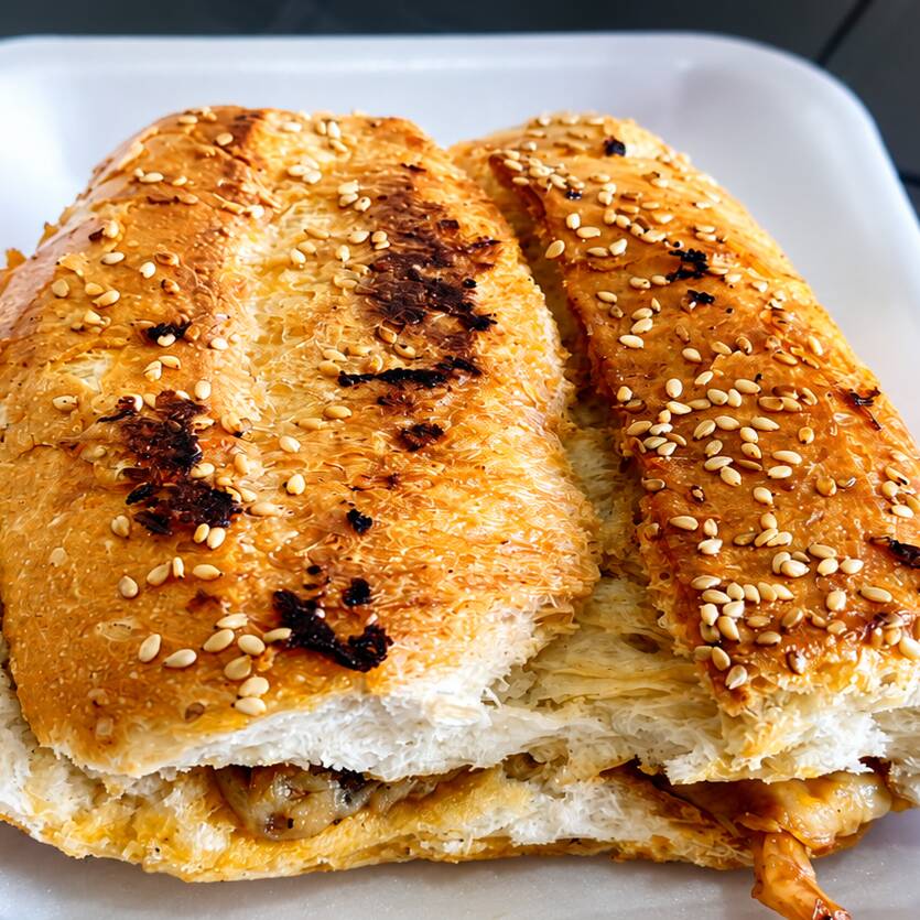 Torta Birria