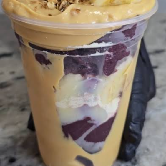 Creme amendoim e creme ninho