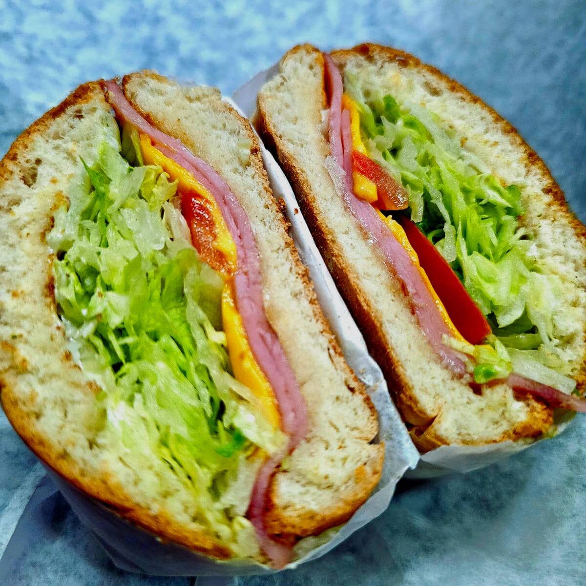 Torta de Jamón con Queso Amarillo