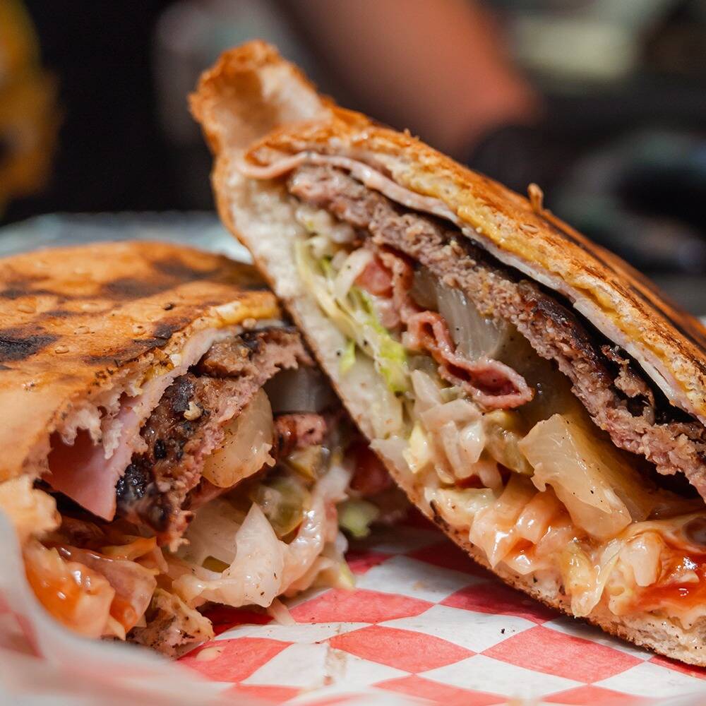 HAMBURGUESA ESPECIAL