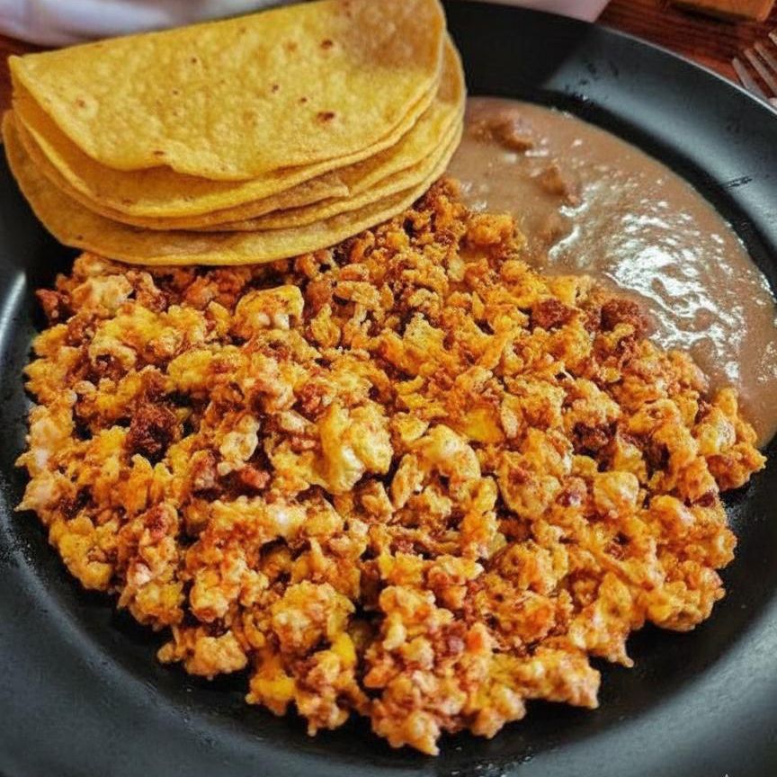Huevo con Chorizo