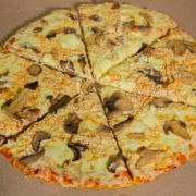 Combo Pizza 8 Porciones + Coca Cola 1.5L