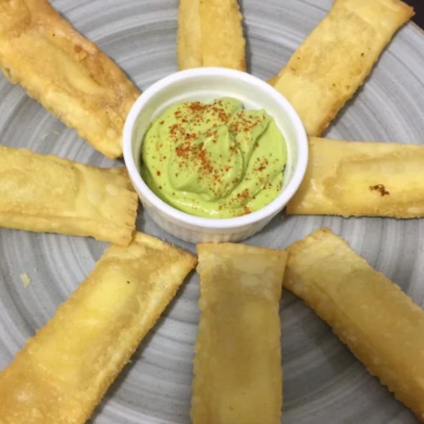 Tequeños de Queso 8 Unidades