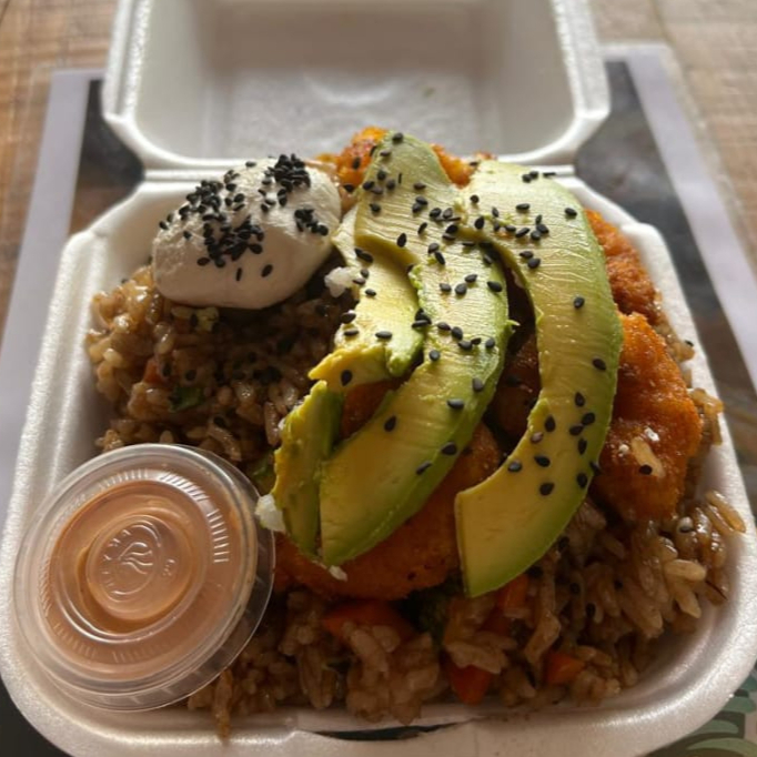 Yakimeshi Camarones